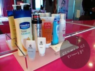 R Hotel Seoul Bagian luar foto